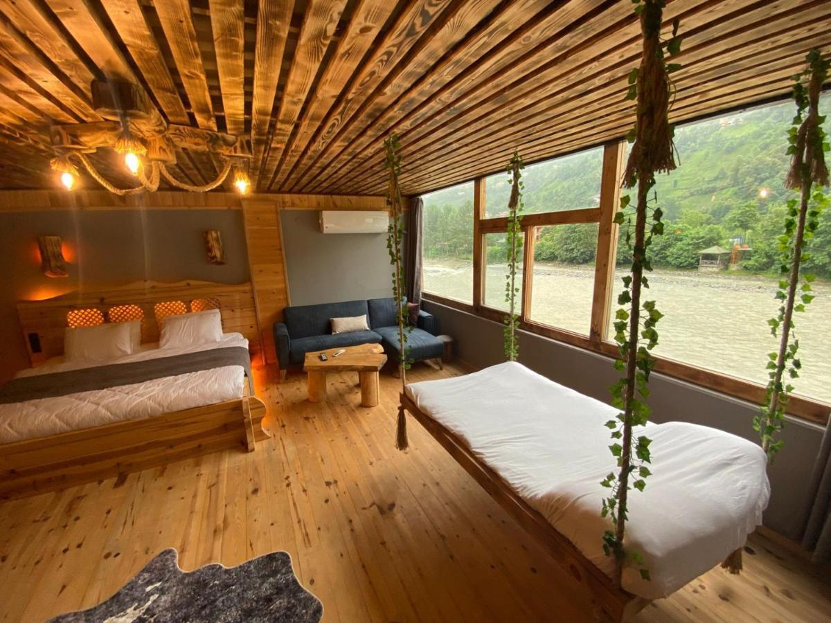 Bed and Breakfast Heaven Vip Wooden Palace Ардешен Экстерьер фото