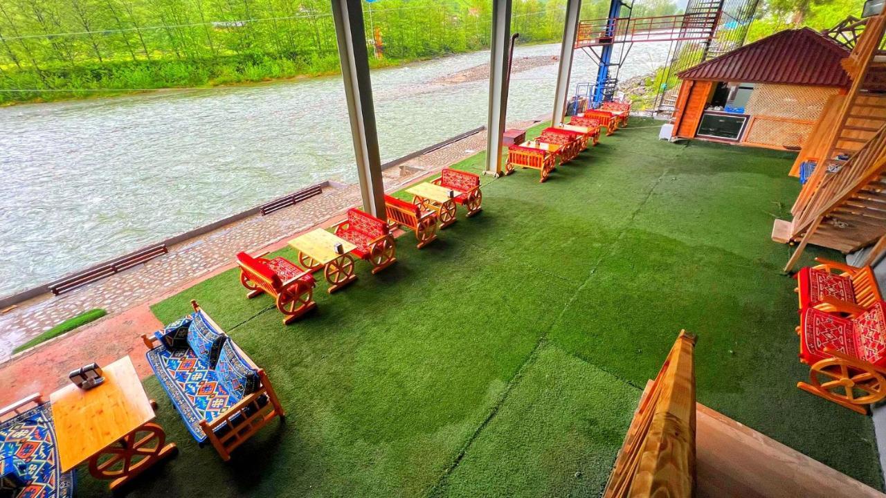 Bed and Breakfast Heaven Vip Wooden Palace Ардешен Экстерьер фото