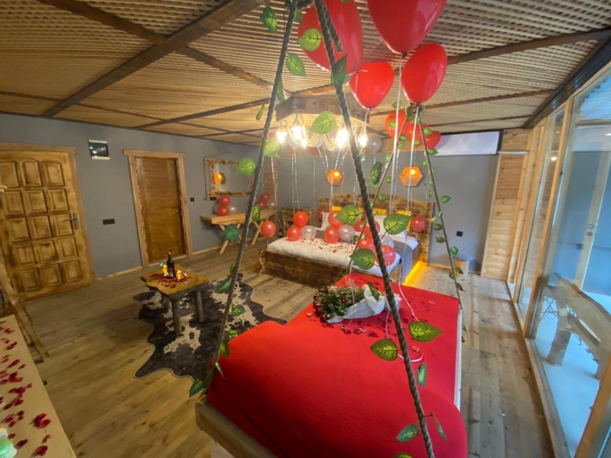 Bed and Breakfast Heaven Vip Wooden Palace Ардешен Экстерьер фото